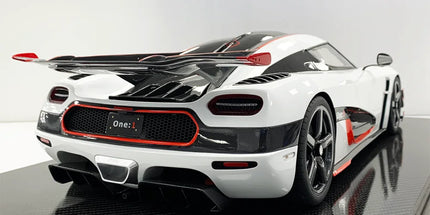 Koenigsegg One White and Red