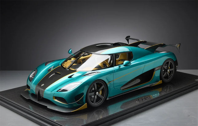 Koenigsegg Agera RSR in Ocean Blue