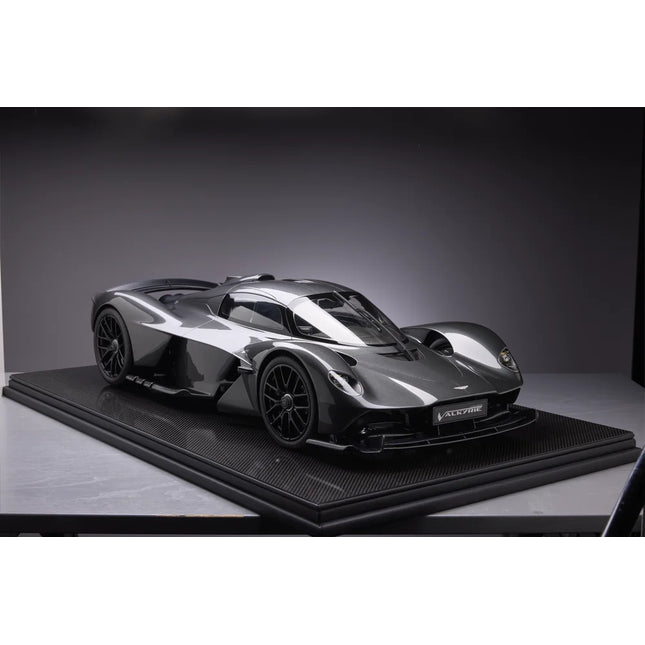 Aston Martin Valkyrie - Pre-Order (Carbon)