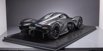 Aston Martin Valkyrie - Pre-Order (Carbon)